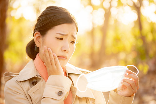 不織布マスクによる肌荒れ